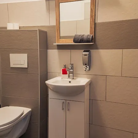 Apartament Tisza Gyoengye Garden *