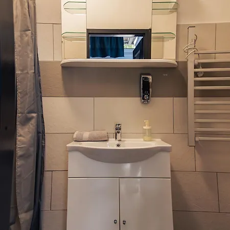Apartamento Tisza Gyoengye Garden *