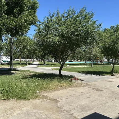 Apartman Tisza Gyöngye Garden *